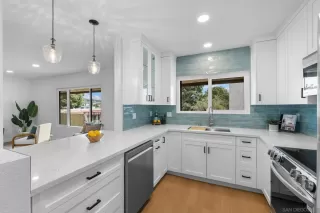 Photo #2: 250022418 Listing 