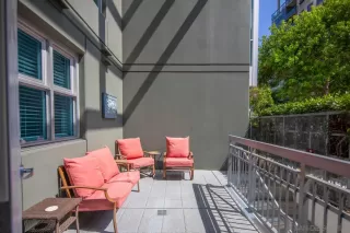 Photo #2: 250022421 Listing 