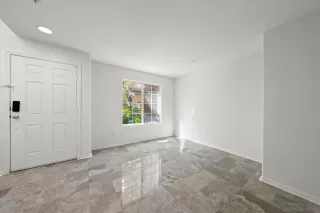 Photo #4: 250022458 Listing 