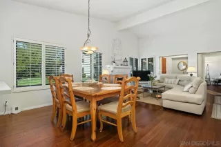 Photo #5: 250022500 Listing