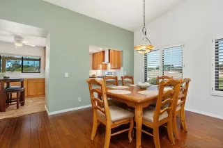 Photo #6: 250022500 Listing