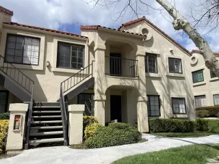 Photo #1: 250022526 Listing 