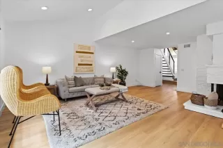 Photo #6: 250022622 Listing