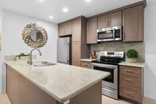 Photo #5: 250022644 Listing