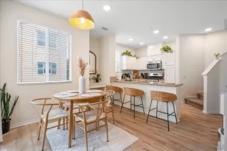 Photo #1: 250022668 Listing