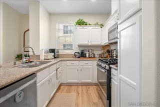 Photo #2: 250022668 Listing