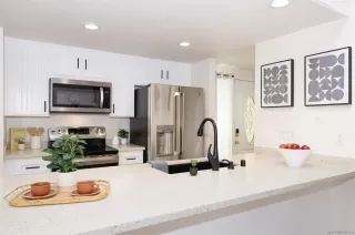 Photo #4: 250022693 Listing