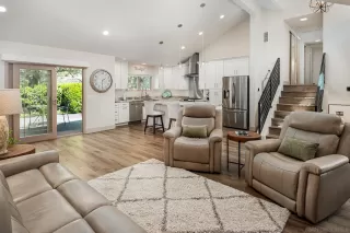 Photo #2: 250022710 Listing