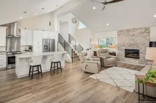 Photo #4: 250022710 Listing