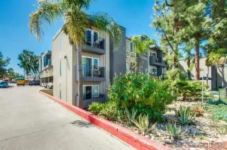 Photo #3: 250022909 Listing