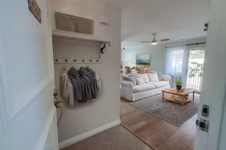 Photo #5: 250022909 Listing