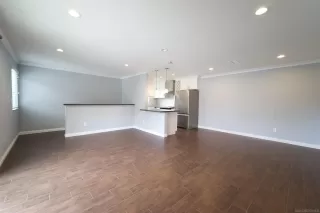 Photo #2: 250022931 Listing