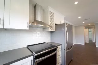 Photo #3: 250022931 Listing