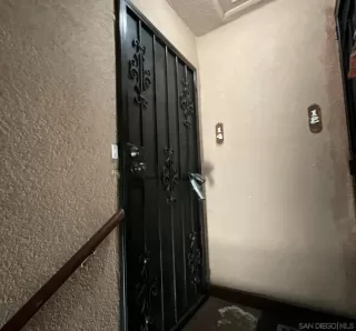 Photo #5: 250022982 Listing