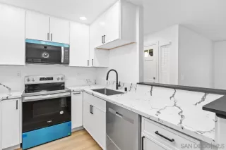 Photo #2: 250022985 Listing 