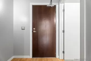 Photo #2: 250023009 Listing