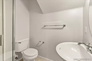 Photo #6: 250023022 Listing 