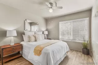 Photo #4: 250023044 Listing