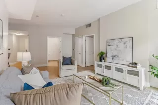 Photo #3: 250023050 Listing 