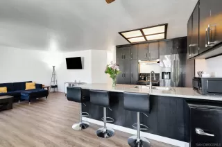 Photo #4: 250023067 Listing