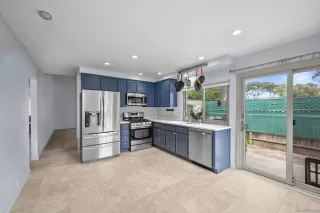 Photo #3: 250023087 Listing