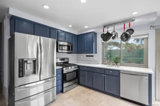 Photo #6: 250023087 Listing