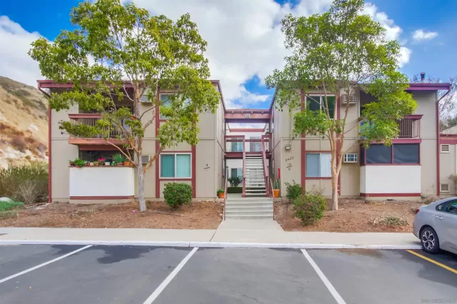 MLS: 250023089 Condo For Sale