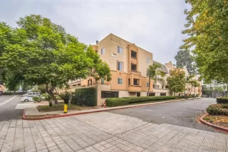 Photo #2: 250023095 Listing