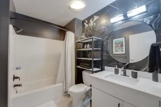 Photo #2: 250023113 Listing