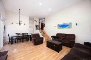 Photo #5: 250023130 Listing