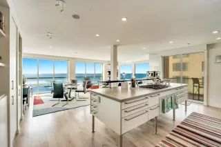 Photo #1: 250023214 Listing