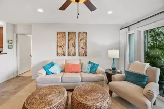 Photo #2: 250023218 Listing 