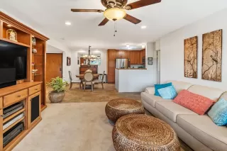 Photo #3: 250023218 Listing 