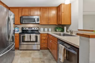 Photo #4: 250023218 Listing 