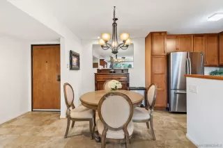 Photo #6: 250023218 Listing 