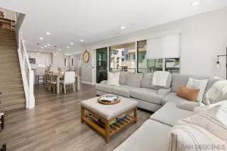 Photo #6: 250023228 Listing