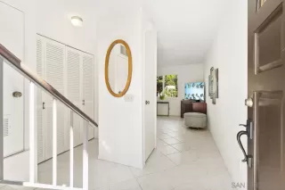 Photo #1: 250023265 Listing