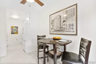 Photo #4: 250023265 Listing