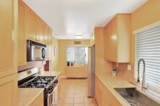 Photo #3: 250023285 Listing 