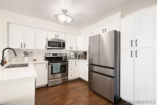 Photo #6: 250023328 Listing 