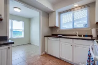 Photo #6: 250023329 Listing 