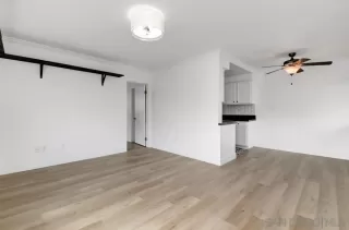 Photo #1: 250023336 Listing 