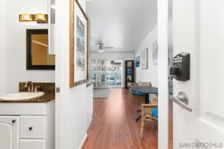 Photo #1: 250023360 Listing 