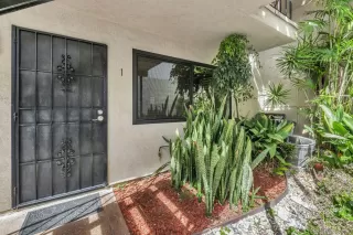 Photo #5: 250023381 Listing