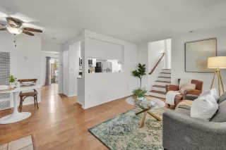 Photo #6: 250023381 Listing