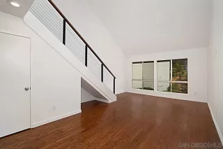 Photo #2: 250023386 Listing 