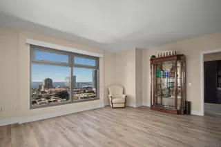 Photo #3: 250023429 Listing