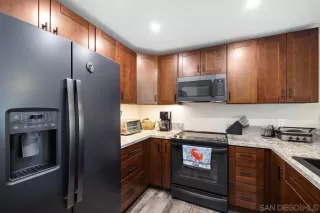 Photo #5: 250023434 Listing 