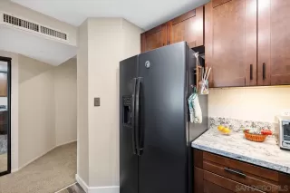 Photo #6: 250023434 Listing 