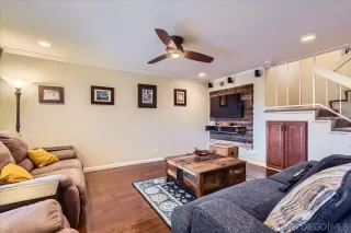 Photo #3: 250023438 Listing